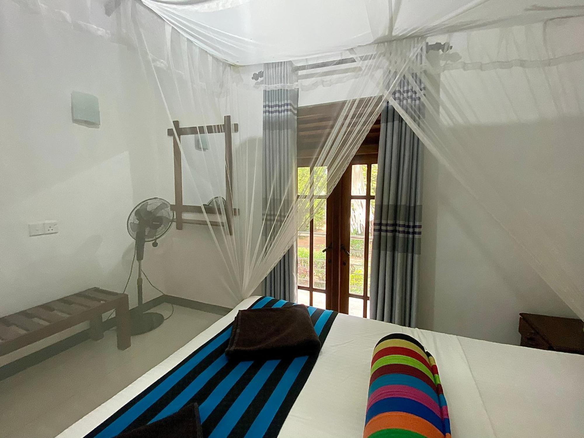 Habarana New Star Homestay Exterior foto